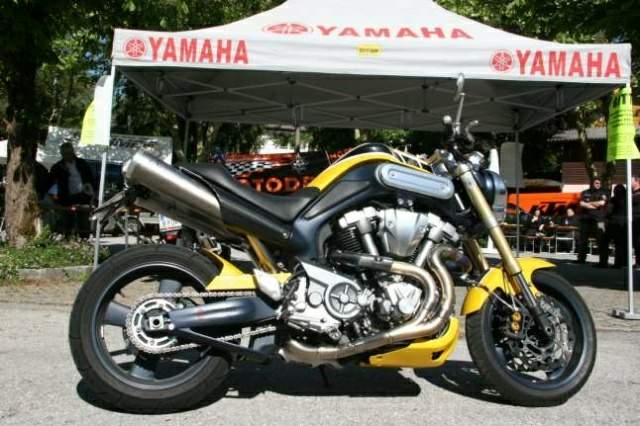 Мотоцикл Yamaha MT-01 Kenny Roberts Design 2007 фото