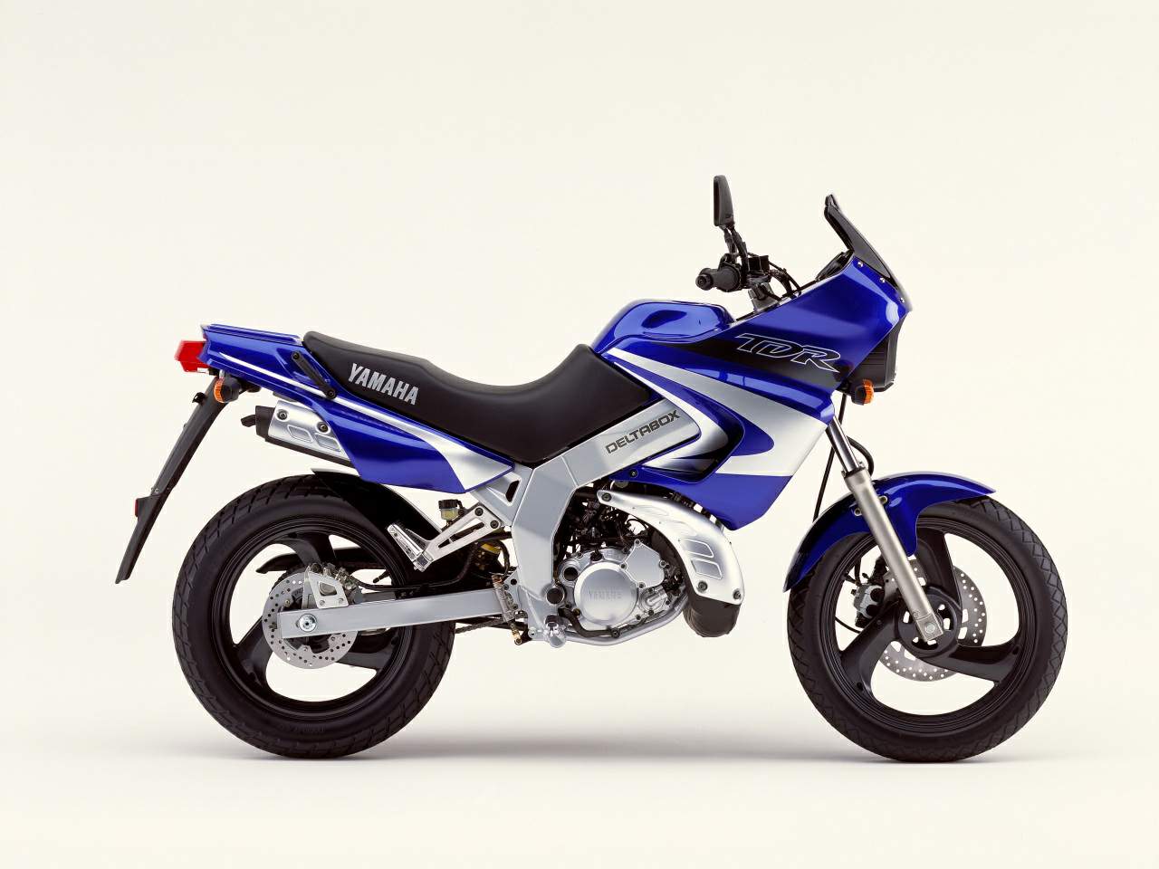Мотоцикл Yamaha TDR 125R 2002 фото