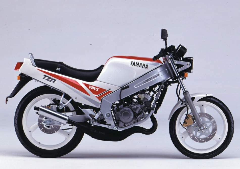 Мотоцикл Yamaha TZR 125 Naked 1989
