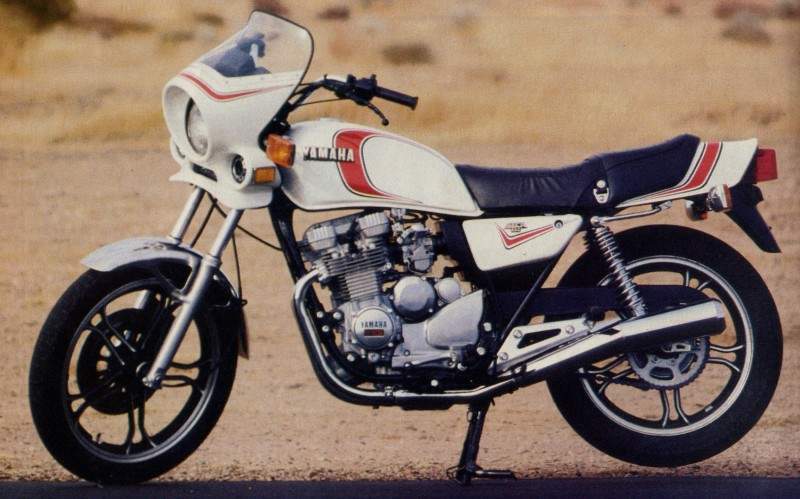 Мотоцикл Yamaha XJ 550 Seca 1981 фото