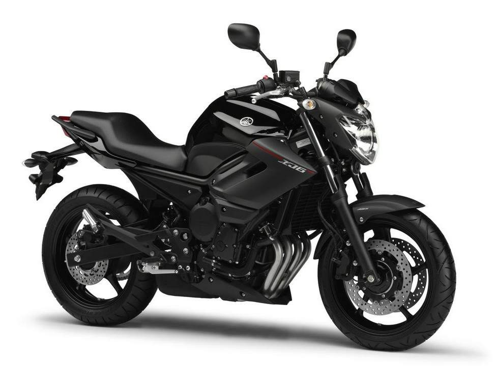 Мотоцикл Yamaha XJ6 2015
