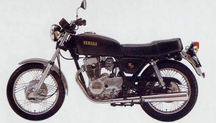 Мотоцикл Yamaha XS 250 1977 фото