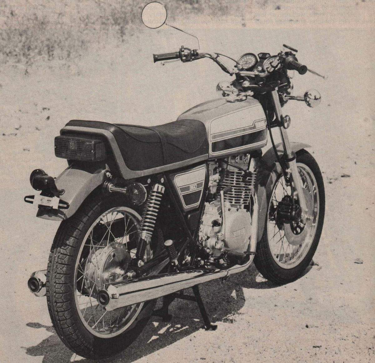 Мотоцикл Yamaha XS 360 1976 фото