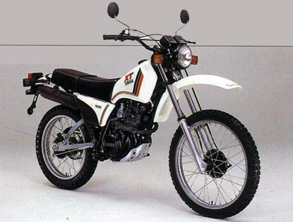 Мотоцикл Yamaha XT 125 1982 фото