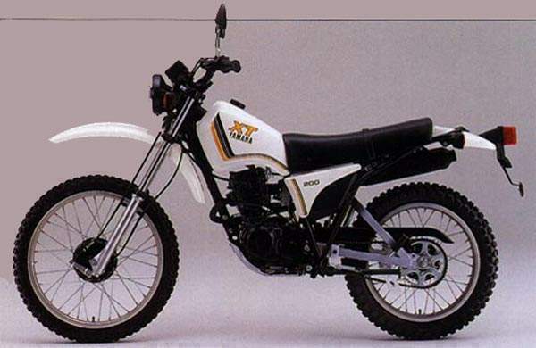 Мотоцикл Yamaha XT 200 1982 фото