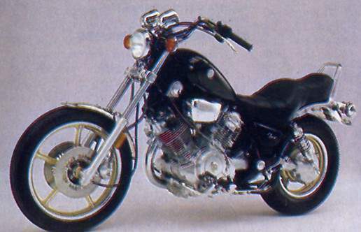 Мотоцикл Yamaha XV 700 Virago 1985 фото