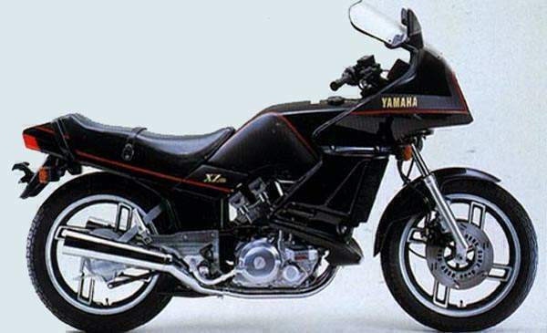 Мотоцикл Yamaha XZ 550R Vision 1983 фото