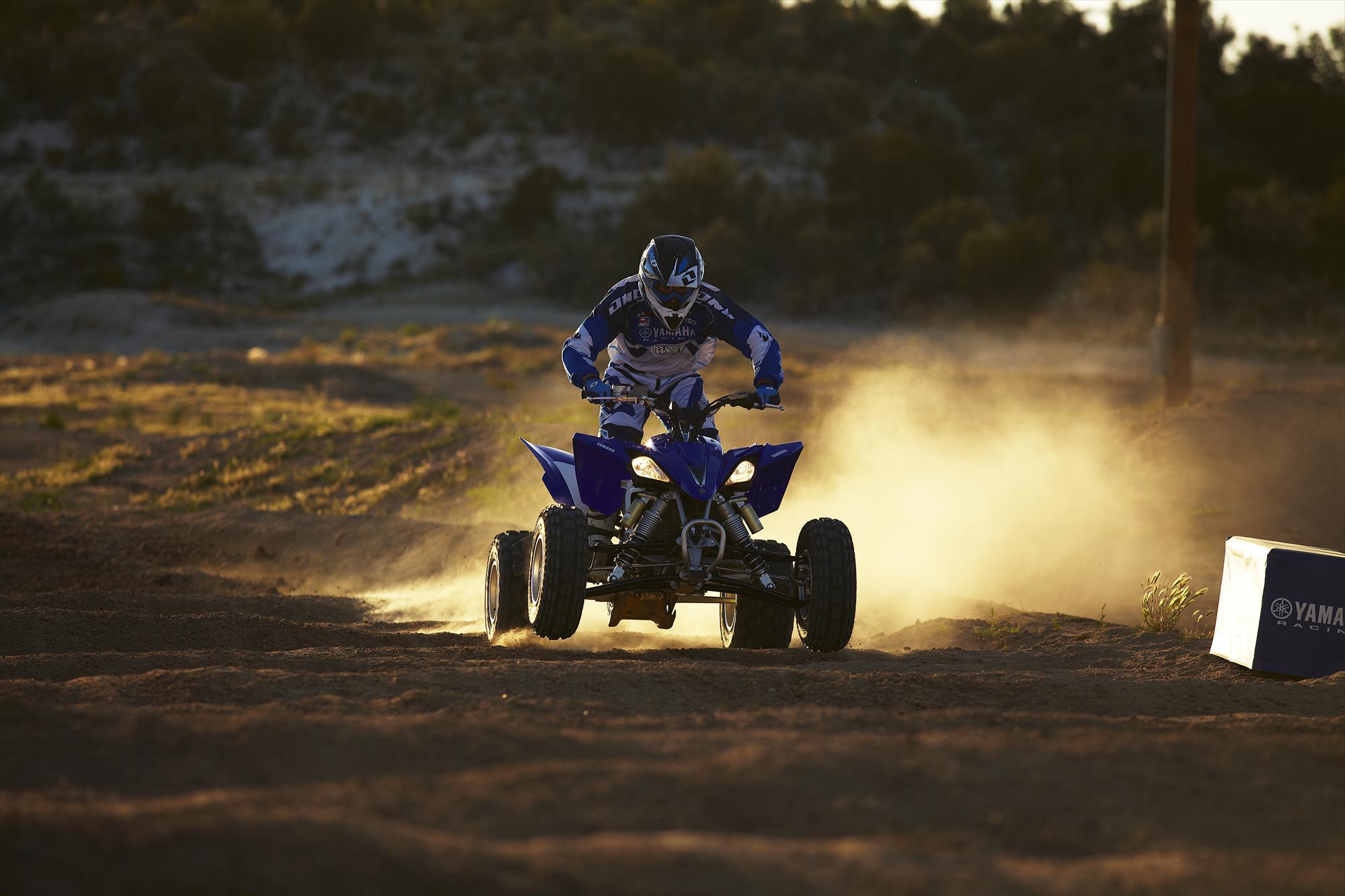 Yamaha yfz450r на шоссе