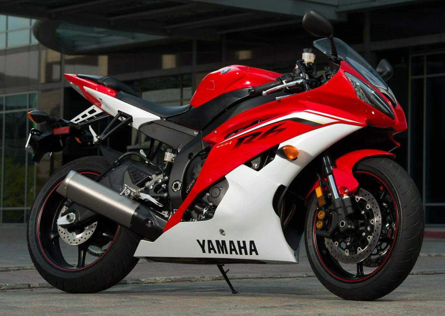 Мотоцикл Yamaha YZF 600 R6 2013