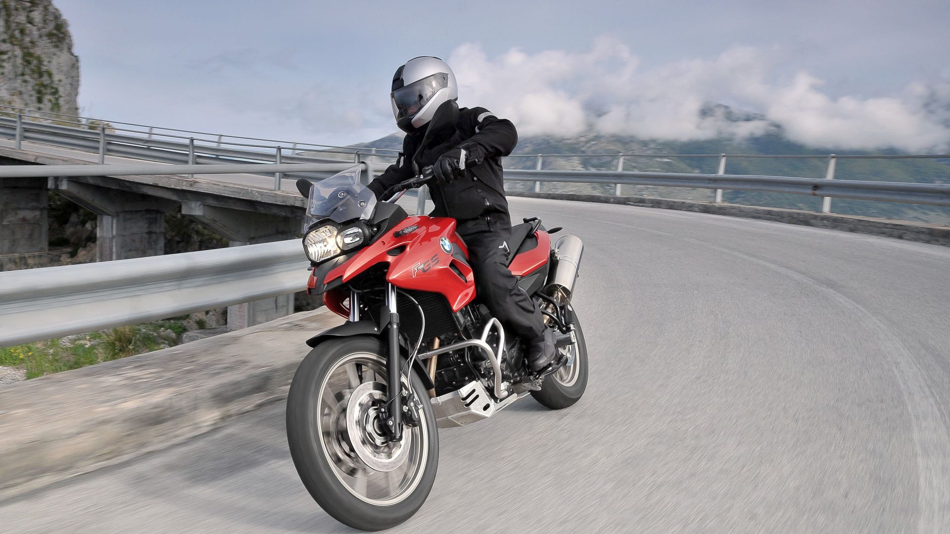 Мотоцикл BMW F 800GS 2013 фото