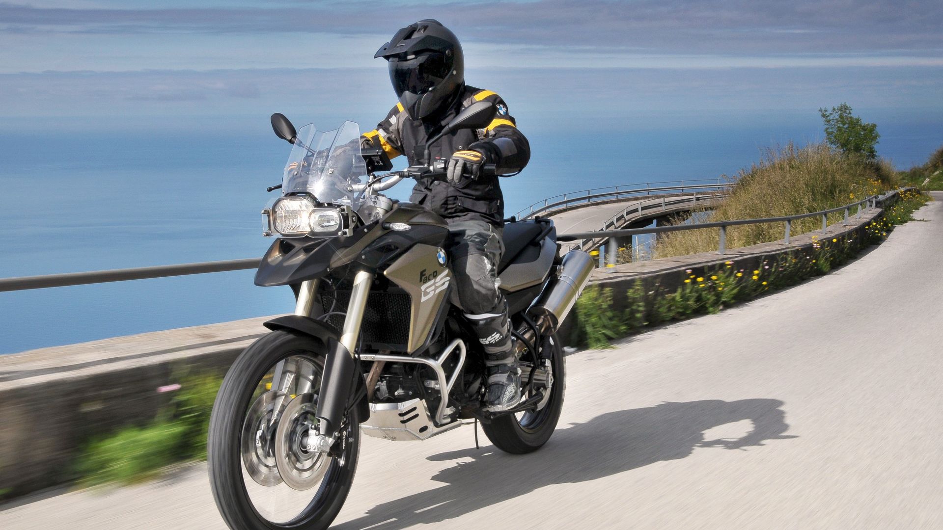 Мотоцикл BMW F 800GS 2013 фото