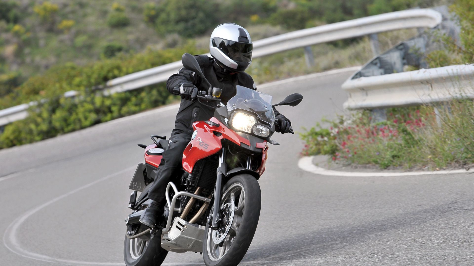 Мотоцикл BMW F 800GS 2013 фото