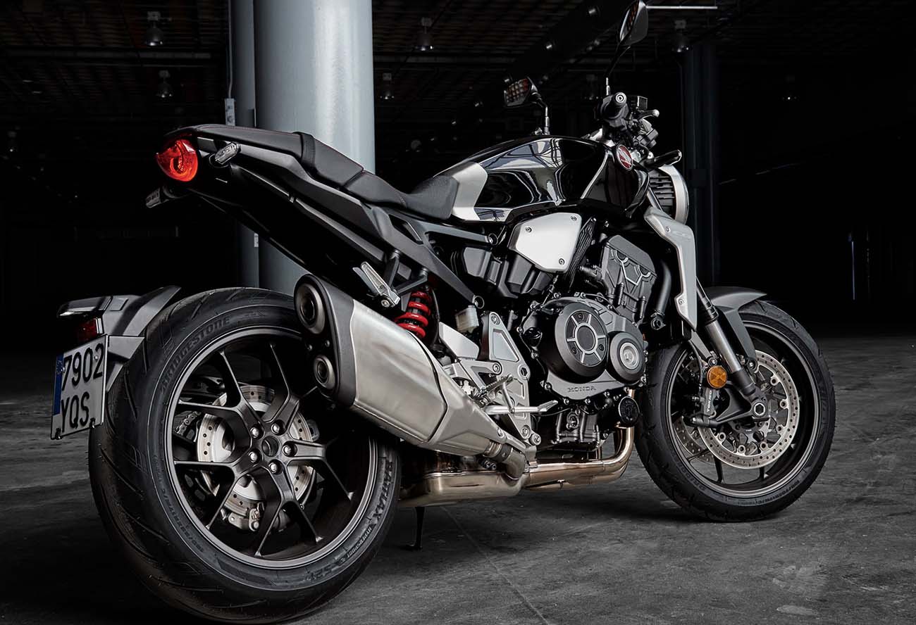 Мотоцикл Honda CB 1000R 2020 фото